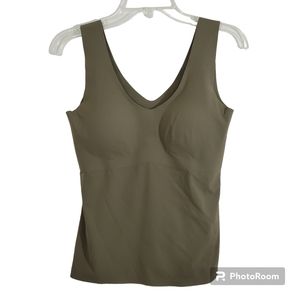Knix Women's LuxeLift Tank Green Size XL Fits Sizes 38A 38B 38C 38D 38DD
